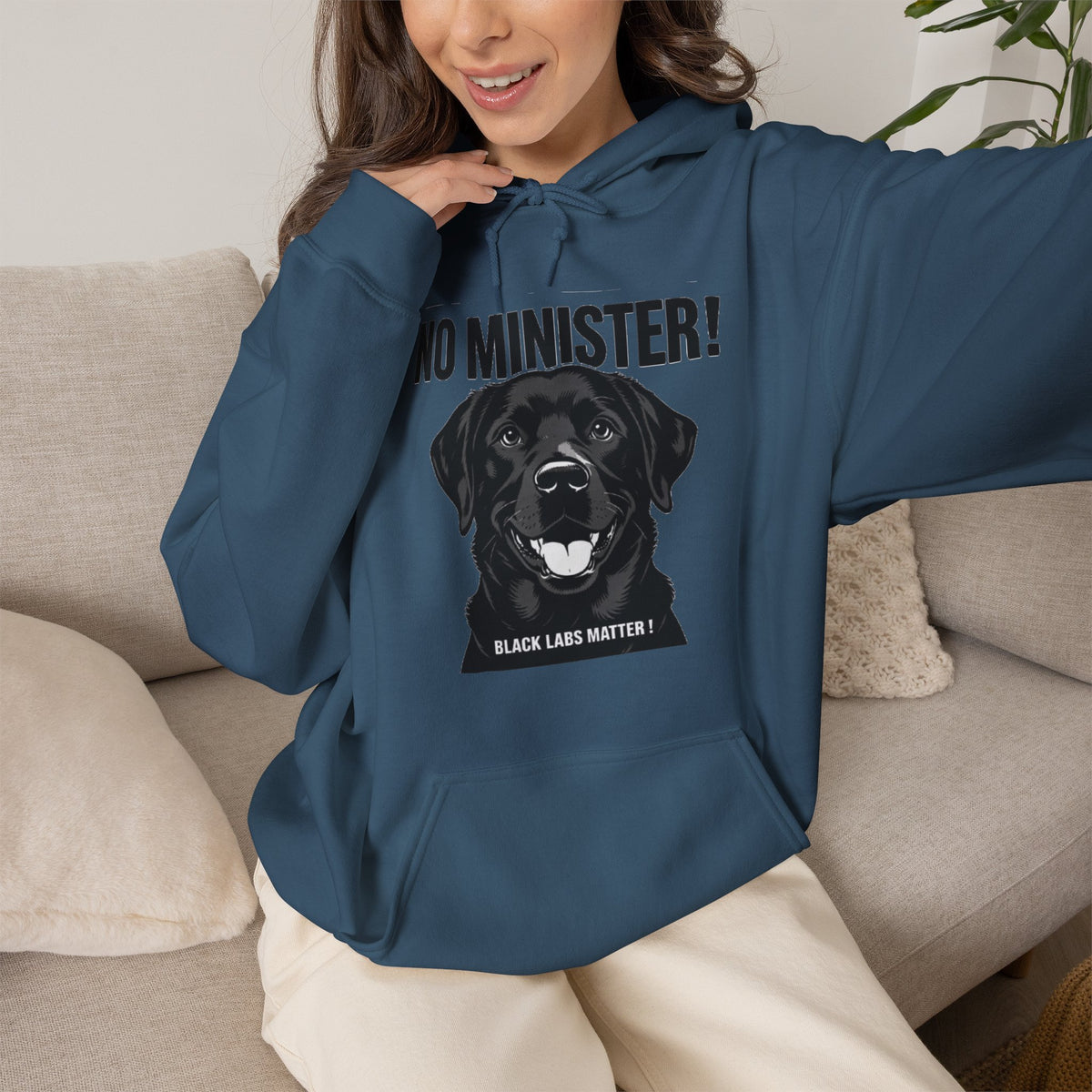 No Minister! Black Labs Matter T-Shirt – Pint, Pub & Labrador Unisex Heavy Blend™ Hooded Sweatshirt