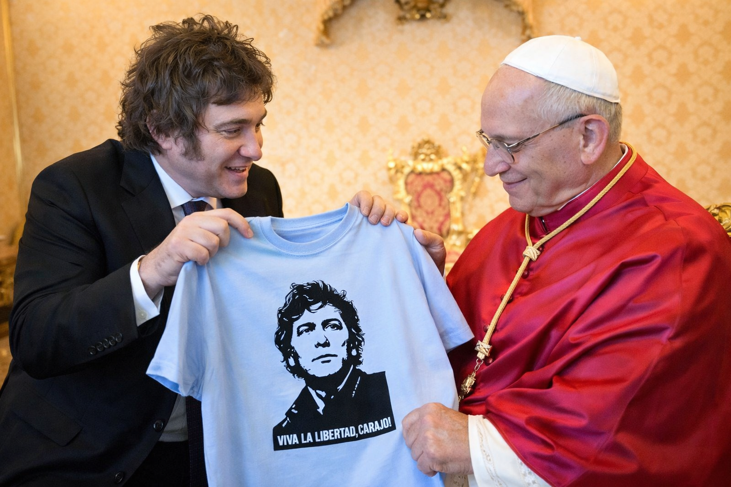 T-Shirt —  President Milei of Argentina  Viva La Libertad, Carajo! Graphic Tee